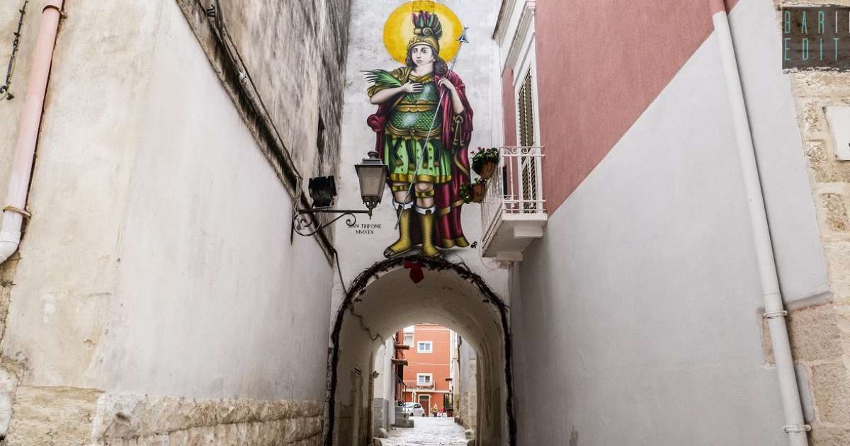 Chiese opulente, palazzi eleganti e un amatissimo patrono: alla scoperta di Montrone